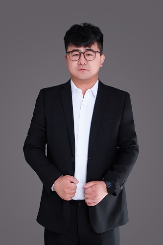 汤继佰 / 运作经理